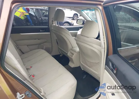 2012 Subaru Outback 3.6R Premium z USA, uszkodzony, nr VIN 4S4BRDHC7C2290889